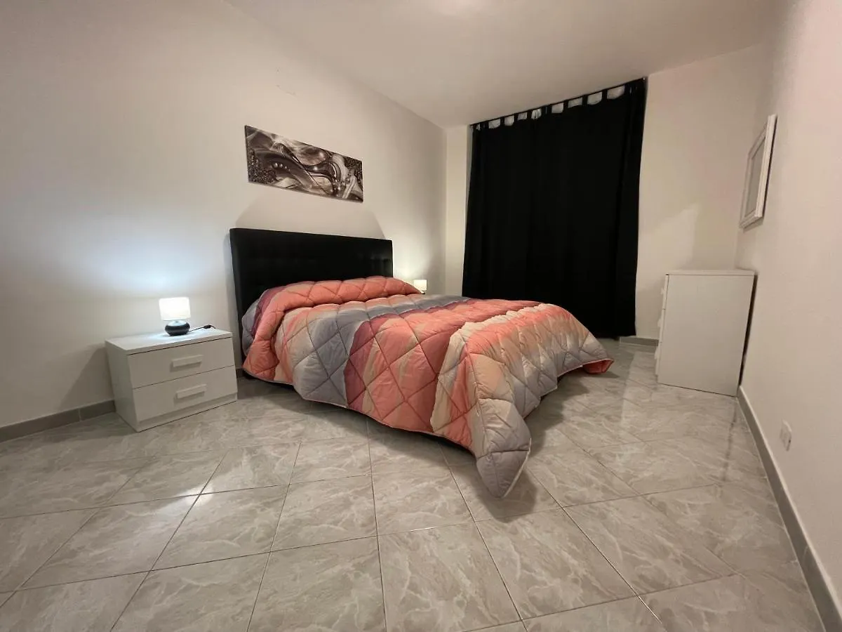 La Casa Di Silvy Apartment Genoa Italy