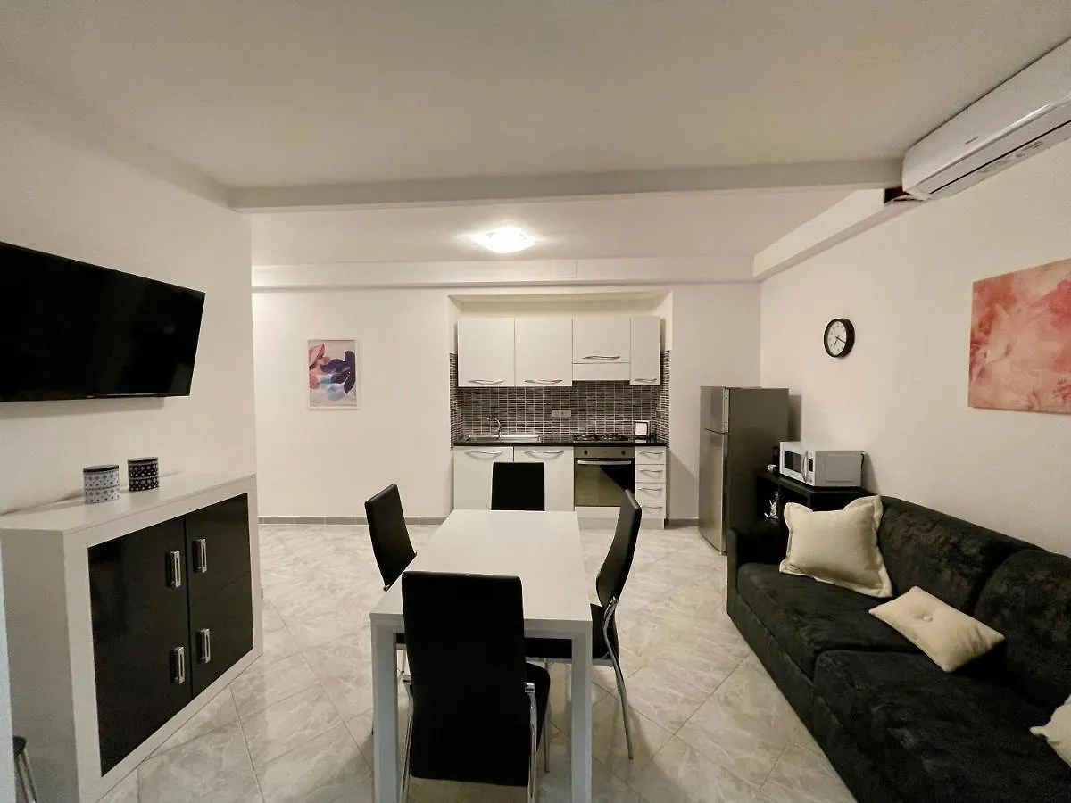 La Casa Di Silvy Apartment Genoa